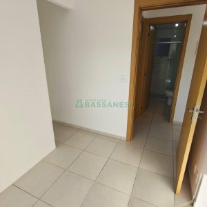 Apartamento com 49m², 2 dormitórios, 1 vaga, no bairro De Lazzer em Caxias do Sul para Comprar
