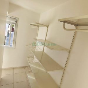 Apartamento com 49m², 2 dormitórios, 1 vaga, no bairro De Lazzer em Caxias do Sul para Comprar