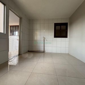 Casa com 82m², 3 dormitórios, 3 vagas, no bairro Serrano em Caxias do Sul para Alugar