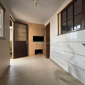 Casa com 82m², 3 dormitórios, 3 vagas, no bairro Serrano em Caxias do Sul para Alugar