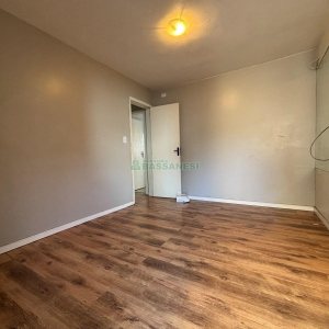 Casa com 82m², 3 dormitórios, 3 vagas, no bairro Serrano em Caxias do Sul para Alugar