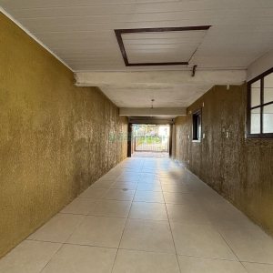 Casa com 82m², 3 dormitórios, 3 vagas, no bairro Serrano em Caxias do Sul para Alugar