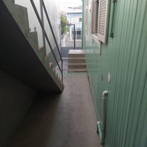 Casa com 253m², 5 dormitórios, no bairro São Leopoldo em Caxias do Sul para Comprar