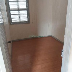 Casa com 253m², 5 dormitórios, no bairro São Leopoldo em Caxias do Sul para Comprar