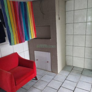 Casa com 253m², 5 dormitórios, no bairro São Leopoldo em Caxias do Sul para Comprar