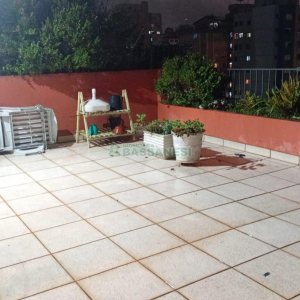Apto/Cobertura com 116m², 3 dormitórios, 2 vagas, no bairro Centro em Caxias do Sul para Comprar