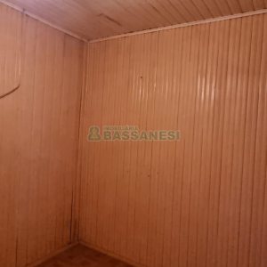 Casa com 100m², 3 dormitórios, 1 vaga, no bairro Panazzolo em Caxias do Sul para Comprar