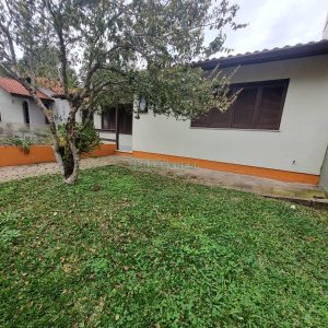Casa com 270m², 3 dormitórios, 1 vaga, no bairro Bela Vista em Caxias do Sul para Alugar