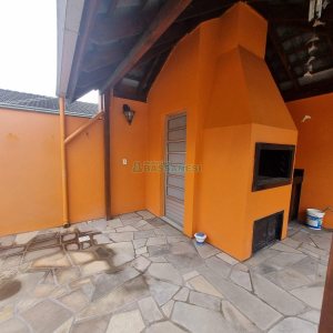 Casa com 270m², 3 dormitórios, 1 vaga, no bairro Bela Vista em Caxias do Sul para Alugar