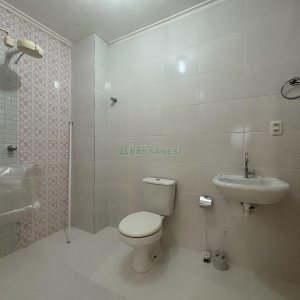 Apartamento com 110m², 3 dormitórios, no bairro Centro em Caxias do Sul para Alugar
