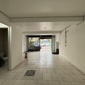 Loja com 85m², no bairro Centro em Caxias do Sul para Alugar