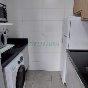 Apto Mobiliado com 58m², 2 dormitórios, 1 vaga, no bairro Desvio Rizzo em Caxias do Sul para Alugar