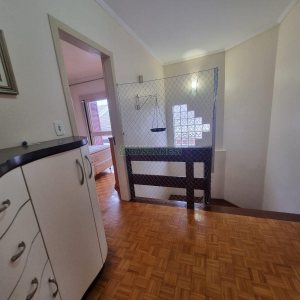 Casa Mobiliada com 200m², 3 dormitórios, 2 vagas, no bairro Santa Lúcia em Caxias do Sul para Alugar