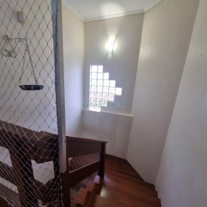 Casa Mobiliada com 200m², 3 dormitórios, 2 vagas, no bairro Santa Lúcia em Caxias do Sul para Alugar