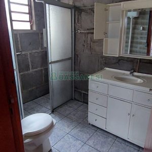 Casa com 130m², 2 dormitórios, 4 vagas, no bairro São Cristóvão em Caxias do Sul para Alugar