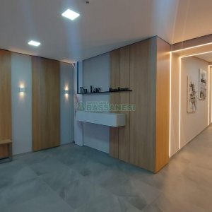 Apto Mobiliado com 45m², 1 dormitório, 1 vaga, no bairro Lourdes em Caxias do Sul para Alugar