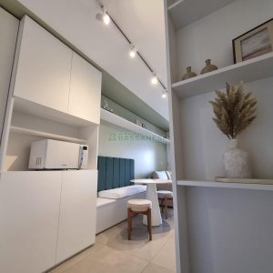 Apto Mobiliado com 45m², 1 dormitório, 1 vaga, no bairro Lourdes em Caxias do Sul para Alugar