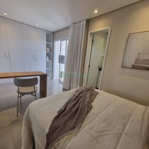 Apto Mobiliado com 45m², 1 dormitório, 1 vaga, no bairro Lourdes em Caxias do Sul para Alugar