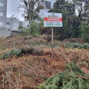 Terreno com 360m², no bairro Morada dos Alpes em Caxias do Sul para Comprar