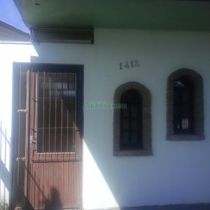 Casa com 180m², 3 dormitórios, 1 vaga, no bairro Esplanada em Caxias do Sul para Alugar