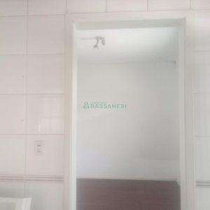 Casa com 180m², 3 dormitórios, 1 vaga, no bairro Esplanada em Caxias do Sul para Alugar