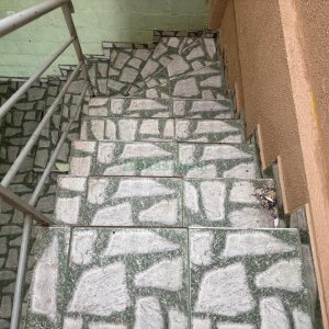 Casa com 76m², 2 dormitórios, 1 vaga, no bairro São Caetano em Caxias do Sul para Alugar