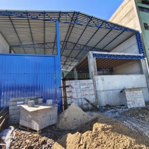 Pavilhão com 430m², no bairro Presidente Vargas em Caxias do Sul para Alugar ou Comprar