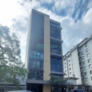 Sala com 60m², no bairro Centro em Caxias do Sul para Alugar