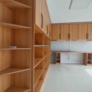 Sala com 60m², no bairro Centro em Caxias do Sul para Alugar