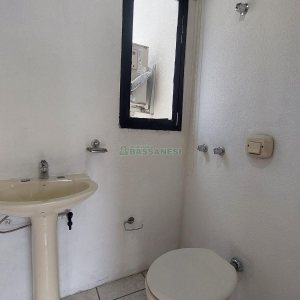 Sala com 60m², no bairro Centro em Caxias do Sul para Alugar