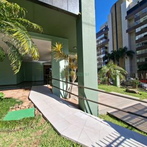 Apartamento com 187m², 3 dormitórios, 2 vagas, no bairro Lourdes em Caxias do Sul para Comprar