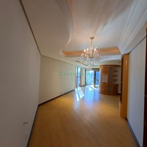 Apartamento com 187m², 3 dormitórios, 2 vagas, no bairro Lourdes em Caxias do Sul para Comprar