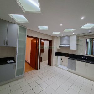 Apartamento com 187m², 3 dormitórios, 2 vagas, no bairro Lourdes em Caxias do Sul para Comprar
