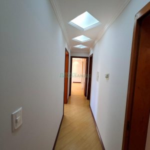 Apartamento com 187m², 3 dormitórios, 2 vagas, no bairro Lourdes em Caxias do Sul para Comprar