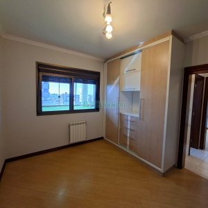 Apartamento com 187m², 3 dormitórios, 2 vagas, no bairro Lourdes em Caxias do Sul para Comprar