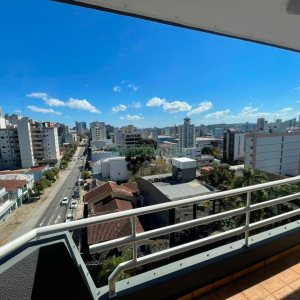 Apartamento com 113m², 3 dormitórios, 1 vaga, no bairro Lourdes em Caxias do Sul para Alugar ou Comprar