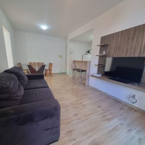 Apto Mobiliado com 70m², 2 dormitórios, no bairro Centro em Caxias do Sul para Alugar