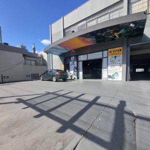 Sala com 600m², no bairro Lourdes em Caxias do Sul para Alugar