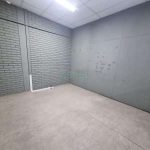 Sala com 600m², no bairro Lourdes em Caxias do Sul para Alugar