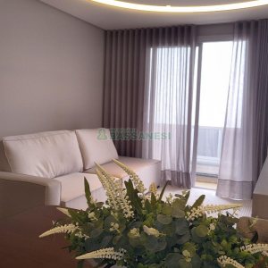 Apartamento com 85m², 2 dormitórios, 2 vagas, no bairro Panazzolo em Caxias do Sul para Comprar