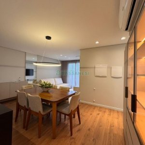 Apartamento com 85m², 2 dormitórios, 2 vagas, no bairro Panazzolo em Caxias do Sul para Comprar