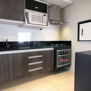 Apartamento com 85m², 2 dormitórios, 2 vagas, no bairro Panazzolo em Caxias do Sul para Comprar