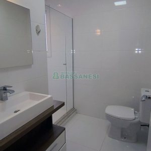 Apartamento com 85m², 2 dormitórios, 2 vagas, no bairro Panazzolo em Caxias do Sul para Comprar