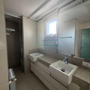 Apartamento com 126m², 2 dormitórios, 3 vagas, no bairro Pio X em Caxias do Sul para Comprar