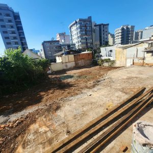 Terreno com 950m², no bairro São Pelegrino em Caxias do Sul para Alugar