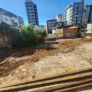 Terreno com 950m², no bairro São Pelegrino em Caxias do Sul para Alugar