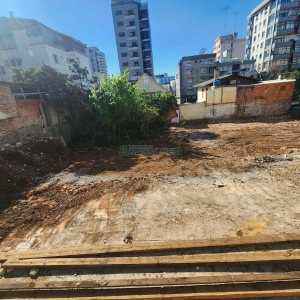 Terreno com 950m², no bairro São Pelegrino em Caxias do Sul para Alugar