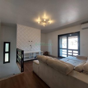 Casa Mobiliada com 115m², 3 dormitórios, 3 vagas, no bairro São Virgílio em Caxias do Sul para Alugar