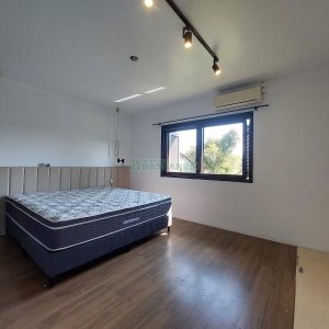 Casa Mobiliada com 115m², 3 dormitórios, 3 vagas, no bairro São Virgílio em Caxias do Sul para Alugar