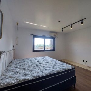 Casa Mobiliada com 115m², 3 dormitórios, 3 vagas, no bairro São Virgílio em Caxias do Sul para Alugar